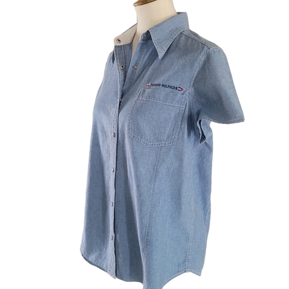 Tommy Hilfiger 90's Logo Embroidered‎ Denim Snap Front Shirt - Picture 2 of 7